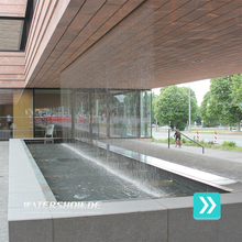 2S Wasserwand Stripes Kirche